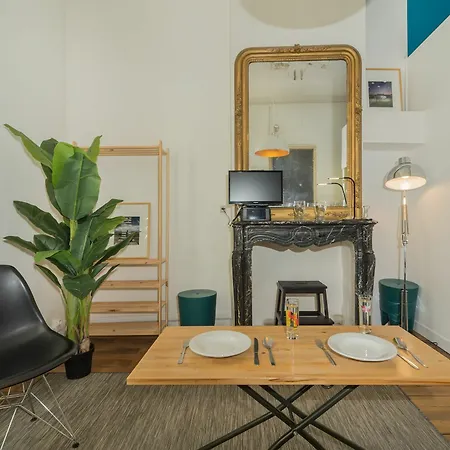 Apartment St - Luxembourg Paris